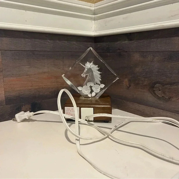Unicorn Crystal Glass Laser Etched Hologram Lighted Wooden Base Plug In Triangle - Picture 2 of 11